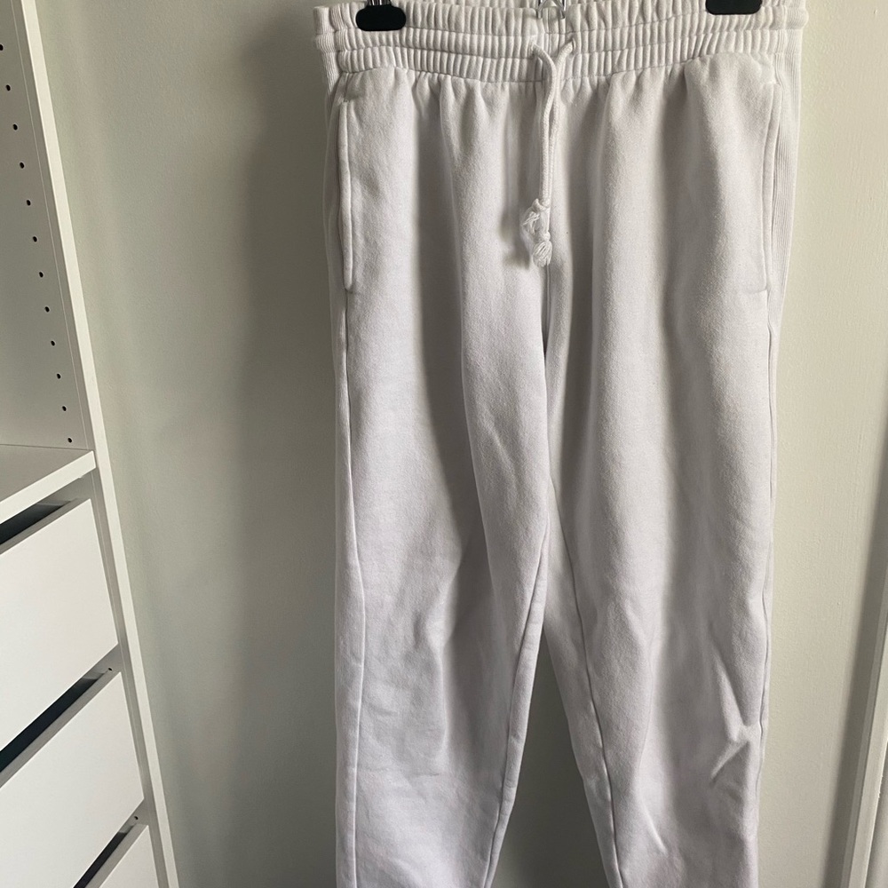 Aritzia TNA Cozy Fleece Boyfriend Sweatpants